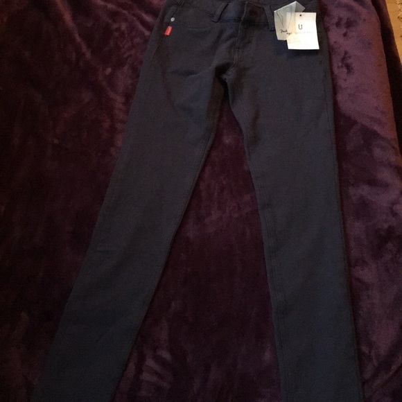 U turn pants - Picture 2 of 2